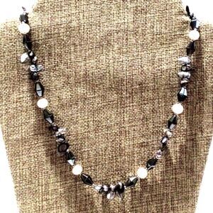 Freshwater Pearl and Hematite Beaded Necklace 20"